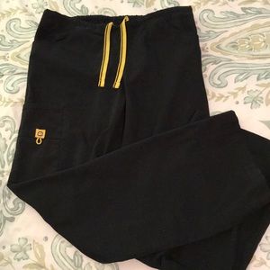 Winks scrub pants